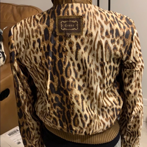 Guess leather jacket. VINTAGE!! - Picture 4 of 15